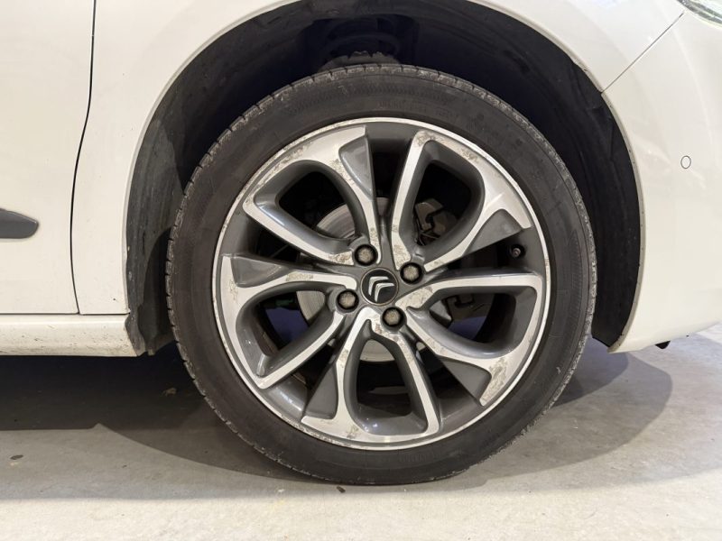 CITROEN DS4 1.6 HDI 114ch AIRDREAM SOCHIC BVA 6 / COURROIE DISTRIBUTION OK 