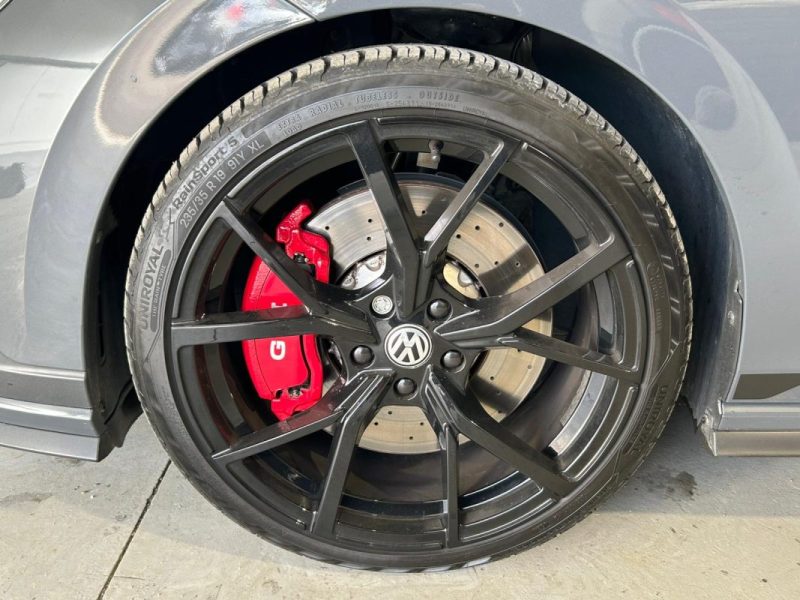 VOLKSWAGEN GOLF VIII 2.0 TSI 300CH GTI CLUBSPORT DSG7 TOIT OUVRANT / SUIVI COMPLET VW 2021