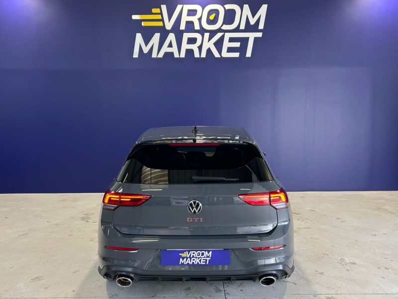 VOLKSWAGEN GOLF VIII 2.0 TSI 300CH GTI CLUBSPORT DSG7 TOIT OUVRANT / SUIVI COMPLET VW 2021