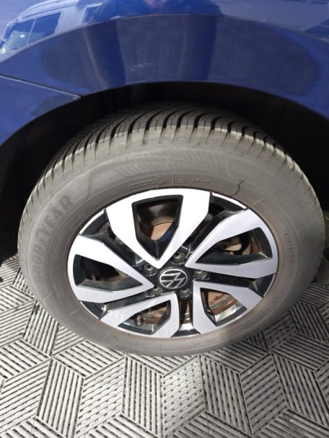 VOLKSWAGEN VW TOURAN 3 2.0 TDI 150 CV FINITION ACTIVE - BOITE AUTO DSG7 - 7 PLACES  2.0 TDI 150CH ACTIVE DSG7 7 PLACES 2022