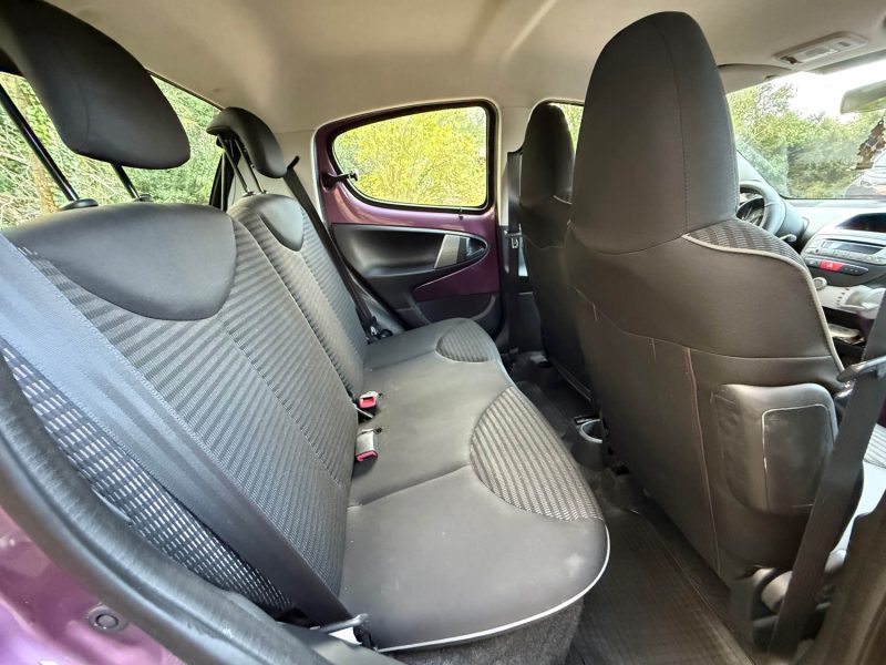 PEUGEOT 107 1.0I 68CH ACTIVE 5P 2013