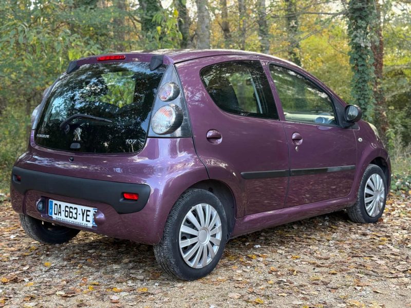 PEUGEOT 107 1.0I 68CH ACTIVE 5P 2013