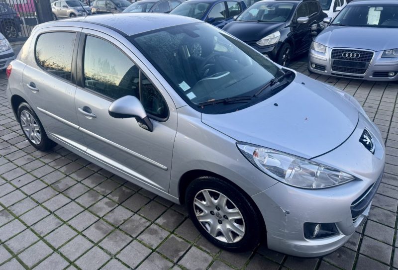 PEUGEOT 207 1.4E 90CH PREMIUM 2-TRONIC 2009