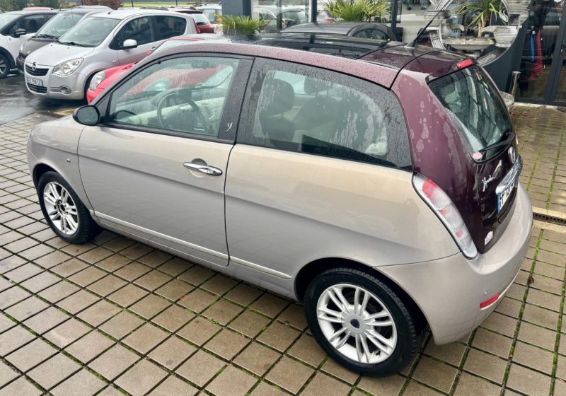 LANCIA YPSILON 1.3 MULTIJET PLATINO 16V 75 ELEFANTINO 2007