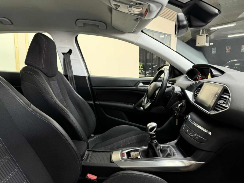 PEUGEOT 308  II 1.5 BLUEHDI 130CH S&S ACTIVE 2018