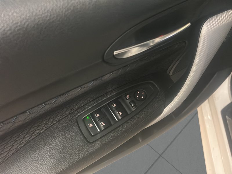 BMW SERIE 1 114D *PACK M* 95CV 