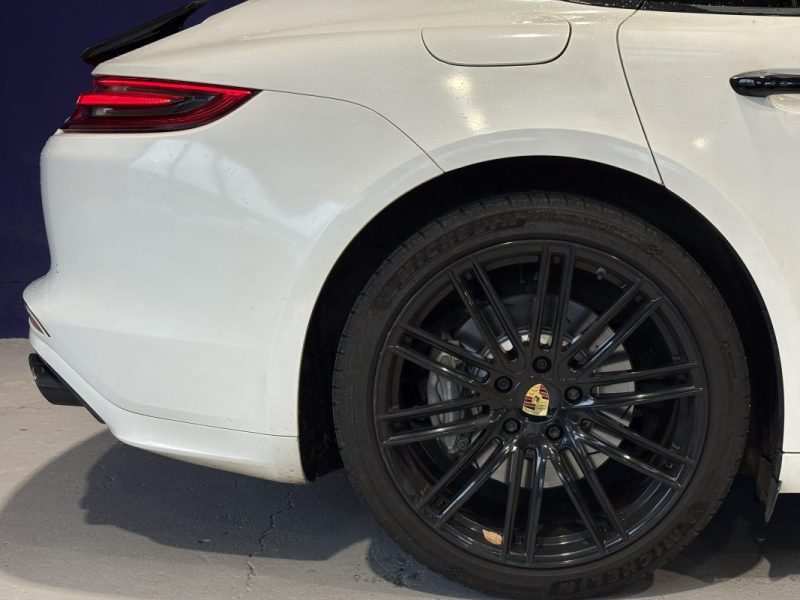 Porsche Panamera V6 2.9 462ch E-Hybrid - Suivi Porsche - Toit ouvrant -  Pack Sport Chrono