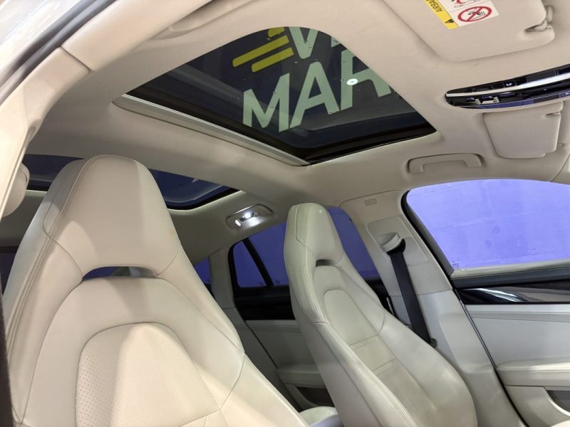 Porsche Panamera V6 2.9 462ch E-Hybrid - Suivi Porsche - Toit ouvrant -  Pack Sport Chrono