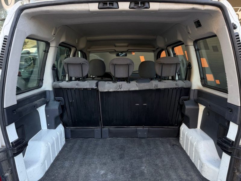 Peugeot Partner 1.6i 110 Cv Zenith Faible Kilométrage 5 Places Entretien Ok