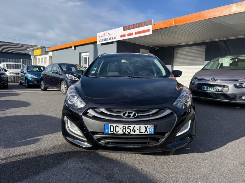 HYUNDAI i30 SW 1.6 CRDI 110CH PACK BUSINESS 