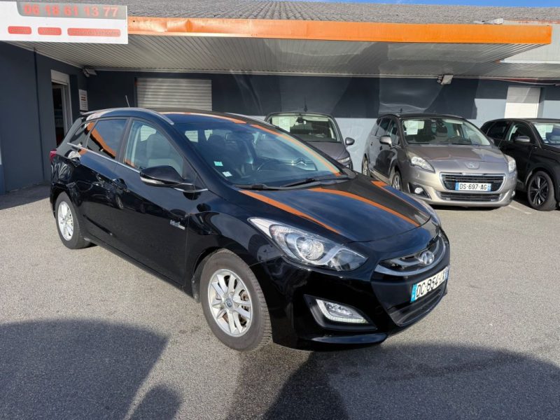 HYUNDAI i30 SW 1.6 CRDI 110CH PACK BUSINESS 