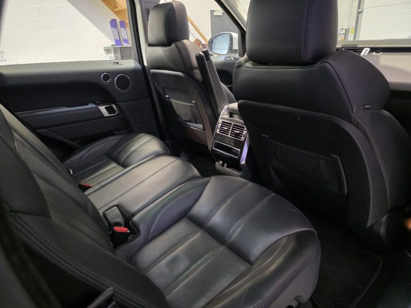 LAND ROVER RANGSPORT SDV6 3.0 HSE 292ch / DISTRIBUTION OK