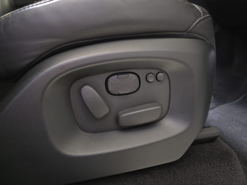 LAND ROVER RANGSPORT SDV6 3.0 HSE 292ch / DISTRIBUTION OK