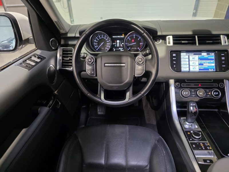 LAND ROVER RANGE ROVER SPORT SDV6 3.0 HSE 292ch / DISTRIBUTION OK