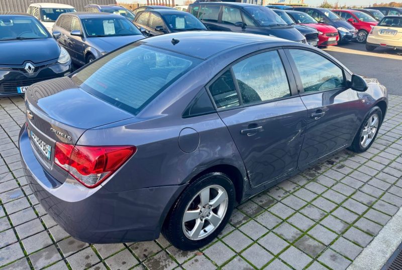 CHEVROLET CRUZE 1.6 16V 124CH LS 2011