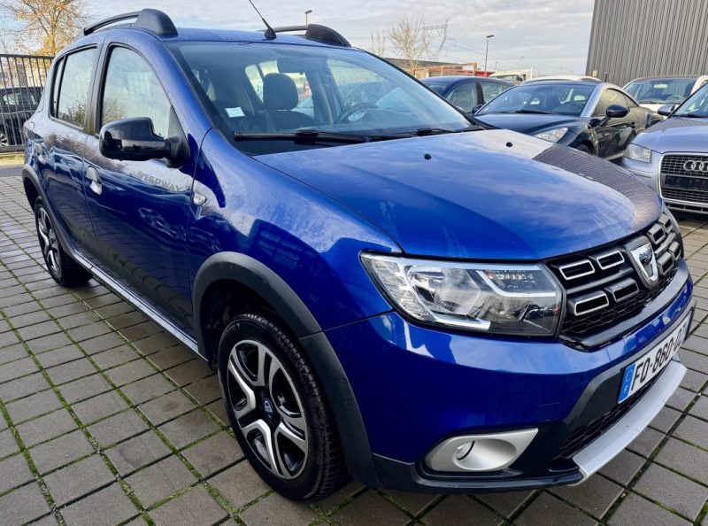 DACIA SANDERO 2 0.9I  TURBO TCE 90 15 ANS 2020