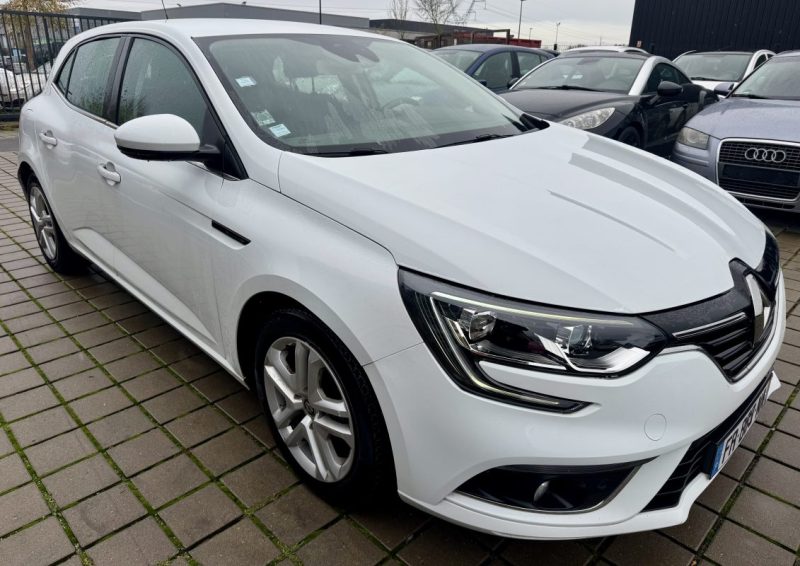 RENAULT MEGANE 4 1.5 BLUE DCI 115CH BUSINESS EDCN BERLINE BLUE 2020
