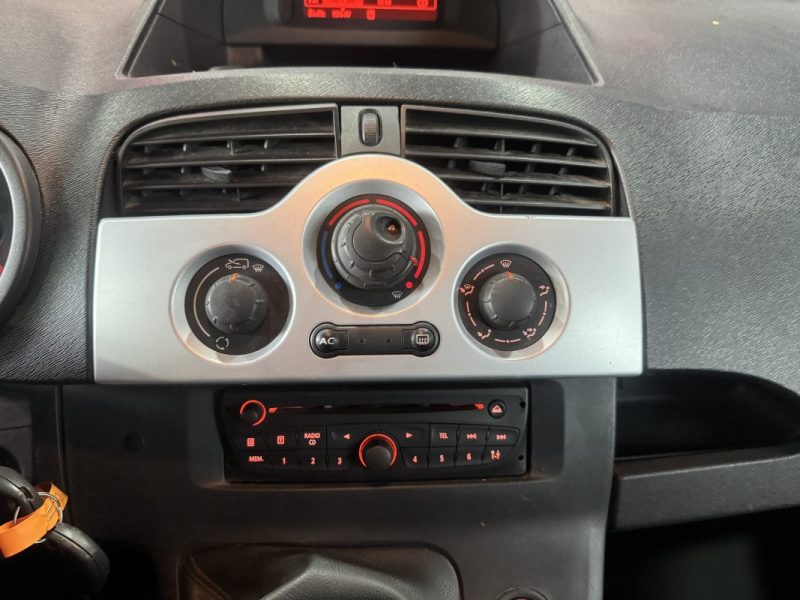 RENAULT KANGOO II 1.5 DCI 90CH FAP 2011 TTC