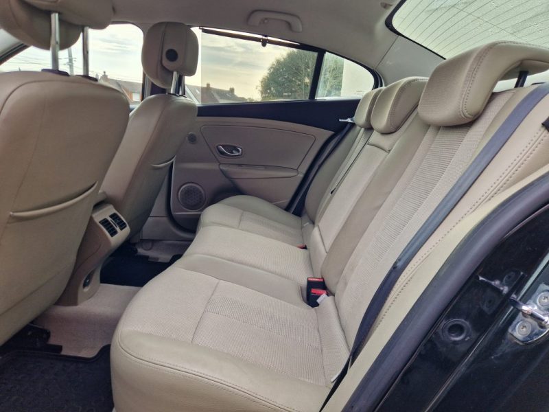 RENAULT FLUENCE 1.5L DCI 105CV *PRIVILEGE* 1ERE MAIN -GARANTIE REVISE- 