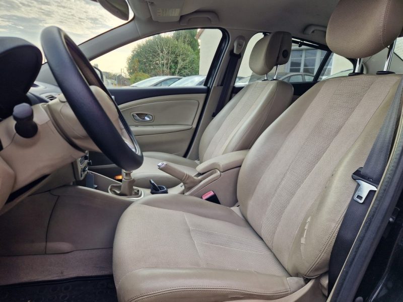 RENAULT FLUENCE 1.5L DCI 105CV *PRIVILEGE* 1ERE MAIN -GARANTIE REVISE- 