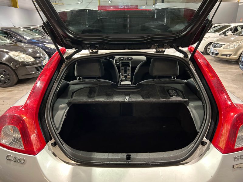 VOLVO C30 1.6D 110CH  