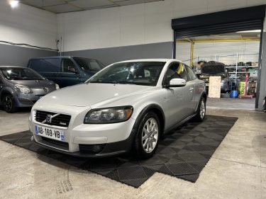 VOLVO C30 1.6D 110CH  