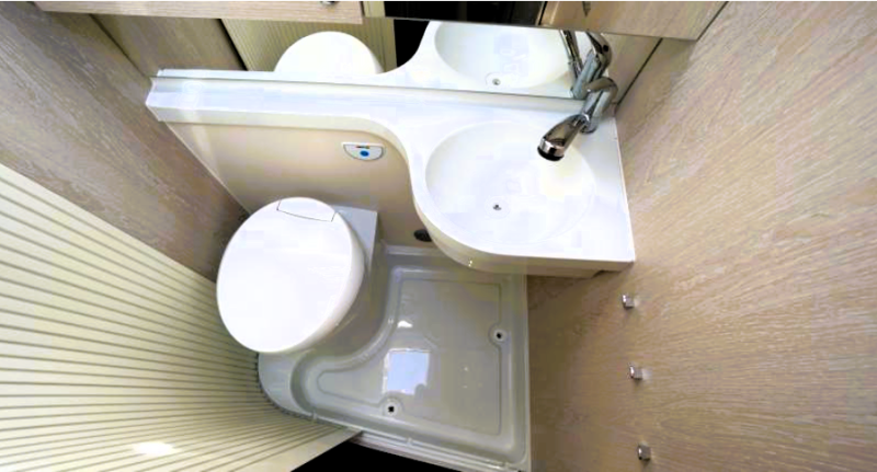 FOURGON AMÉNAGÉ TOURNE MOBIL 6.0 & 6.4 SUR PEUGEOT BOXER BLUE HDI 165 CH GARANTIE CONSTRUCTEUR