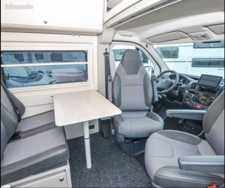 FOURGON AMÉNAGÉ TOURNE MOBIL 6.0 & 6.4 SUR PEUGEOT BOXER BLUE HDI 165 CH GARANTIE CONSTRUCTEUR