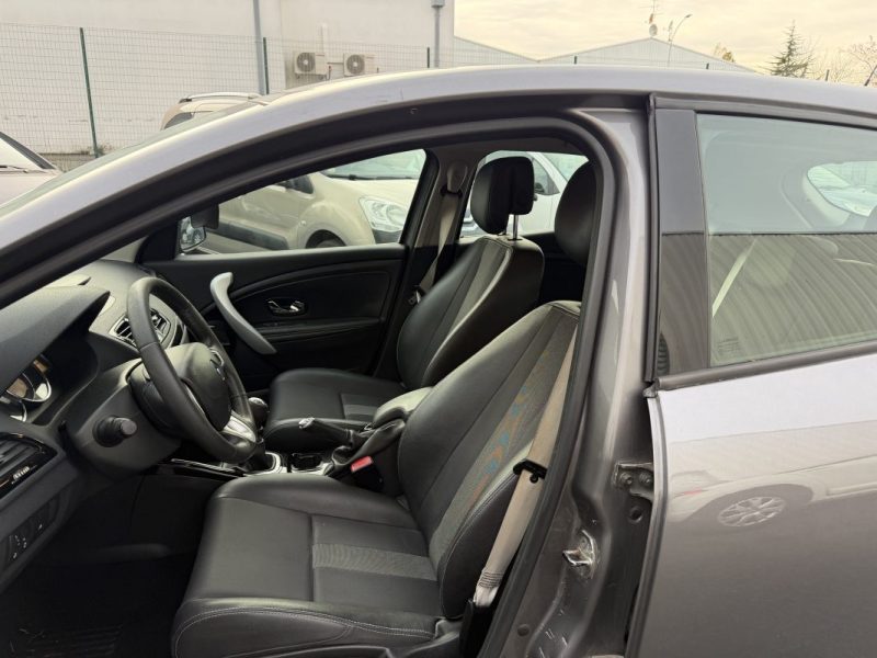 RENAULT MEGANE 1.5 DCI 110CH FAP AUTHENTIQUE ECO² Garantie