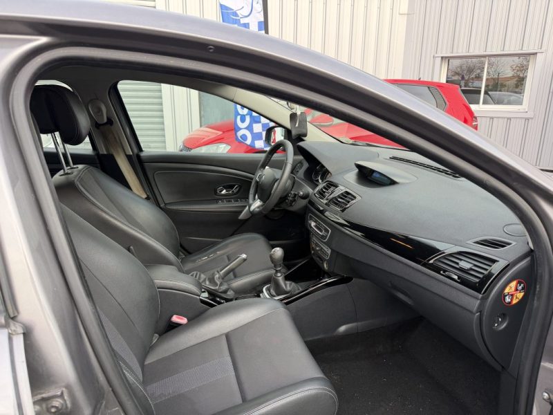 RENAULT MEGANE 1.5 DCI 110CH FAP AUTHENTIQUE ECO² Garantie