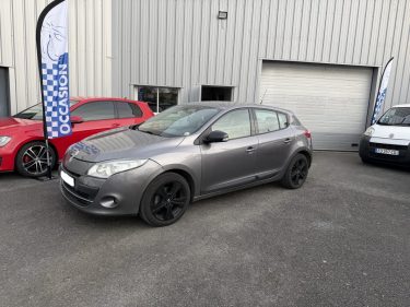 RENAULT MEGANE 1.5 DCI 110CH FAP AUTHENTIQUE ECO² Garantie