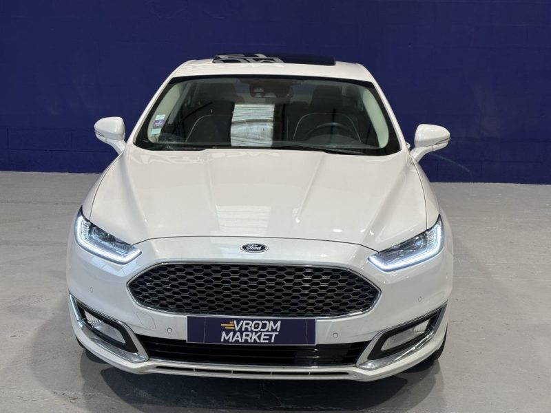Ford mondeo 187CH  VIGNALE - Toit ouvrant - Blanc nacré  - Suivi ford 