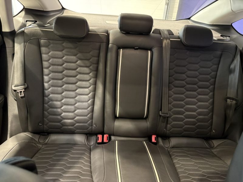 Ford mondeo 187CH  VIGNALE - Toit ouvrant - Blanc nacré  - Suivi ford 