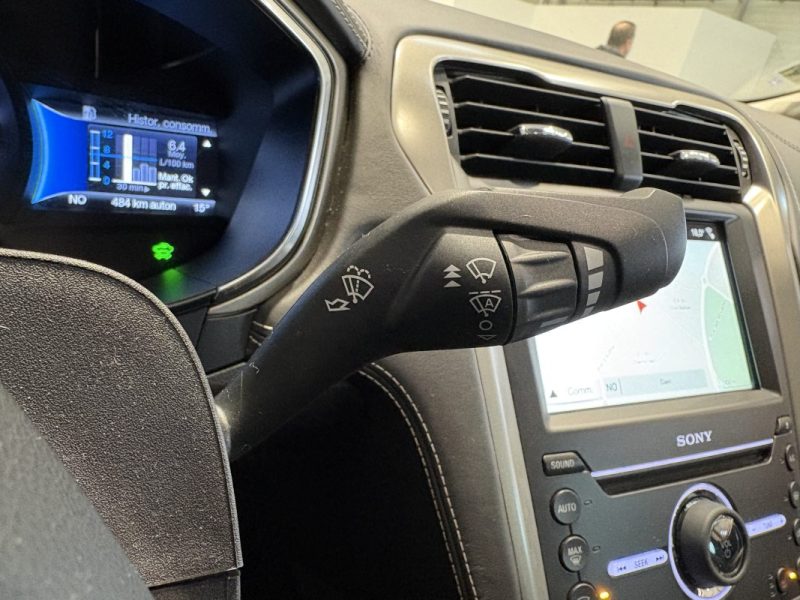 Ford mondeo 187CH  VIGNALE - Toit ouvrant - Blanc nacré  - Suivi ford 