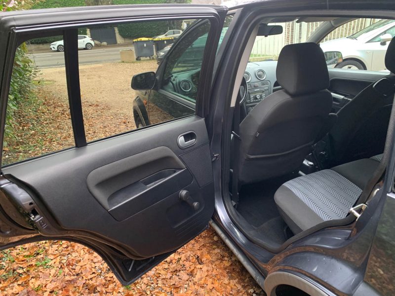 FORD FUSION 1600 PLUS 2007