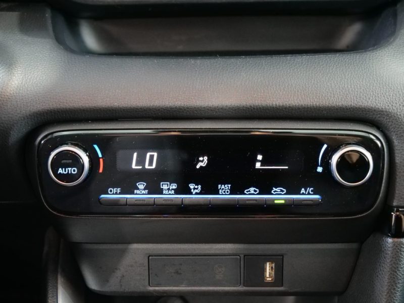 TOYOTA YARIS 116H DESIGN 5P MY22 2022