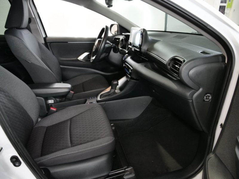 TOYOTA YARIS 116H DESIGN 5P MY22 2022