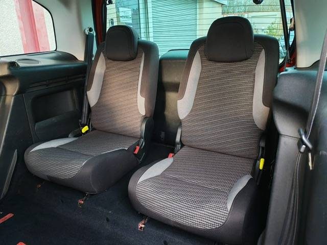 Peugeot Partner 1.6l HDi Confort 92ch 7 Places - Garantie 6 Mois