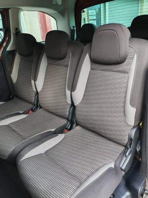 Peugeot Partner 1.6l HDi Confort 92ch 7 Places - Garantie 6 Mois