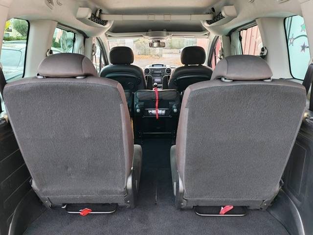 Peugeot Partner 1.6l HDi Confort 92ch 7 Places - Garantie 6 Mois