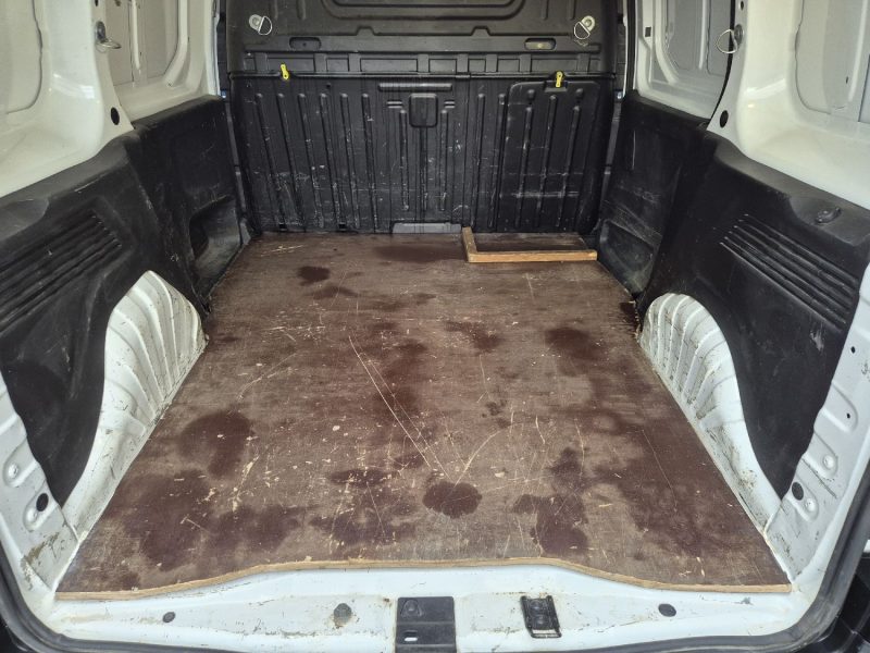 PEUGEOT PARTNER STANDARD 650KG BLUEHDI 100CH S&S BVM5 PREMIUM 2020