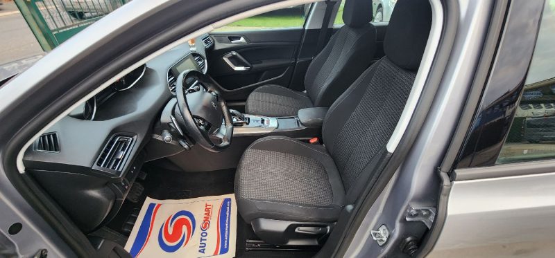 PEUGEOT 308 II 1.5 BLUE HDI 130CH  EAT8 ACTIVE BUSINESS 2020