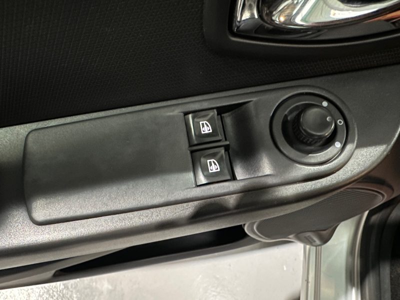 RENAULT CLIO IV 1.5 DCI 90 ENERGY ZEN ECO2 82G