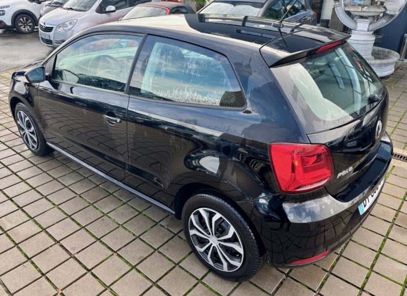 VOLKSWAGEN POLO 1.0 60CH TRENDLINE 5P SERIE LIMITÉE EDITION  2016