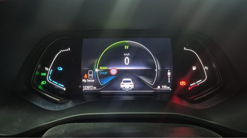 RENAULT ARKANA E-TECH SUV 1.6 E-Tech 145ch ZEN/ 1 ERE MAIN/TVA RECUPERABLE