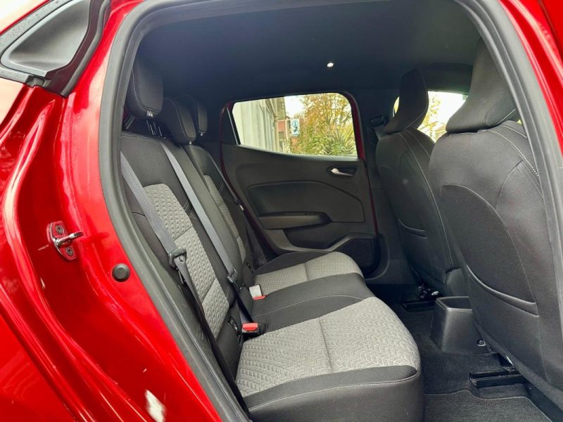 RENAULT CLIO V 1.0 TCE 90 LIMITED **1ÈRE MAIN** 