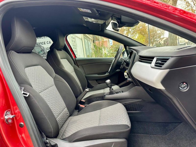 RENAULT CLIO V 1.0 TCE 90 LIMITED **1ÈRE MAIN** 