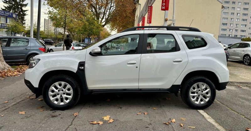 DACIA DUSTER 1.5 BLUE DCI 115 CONFORT 4WD *1ÈRE MAIN* 
