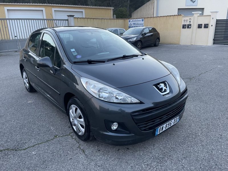 PEUGEOT 207 ACTIVE 1.4e 75CV PREMIERE MAIN CT OK CLIM GARANTIE 