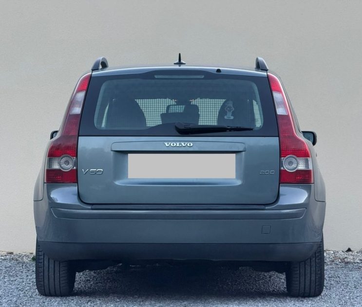 VOLVO V50 2.0 TD 16V TURBO 136CV 2005 219 000KM 